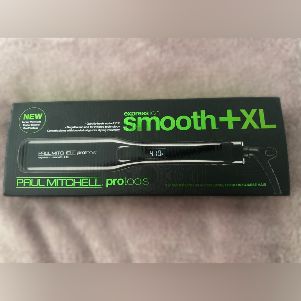 Paul Mitchell Express Ion Smoothing Iron